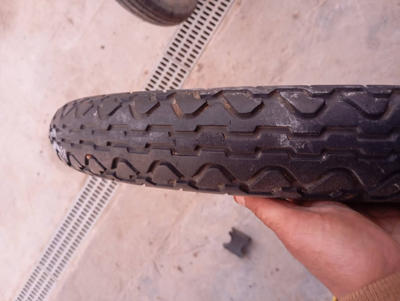 السلام عليكم العنوان كوت السفحه خلف ملعب السفحه  يوجد خدمه توصيل كل المحافظات ***********
