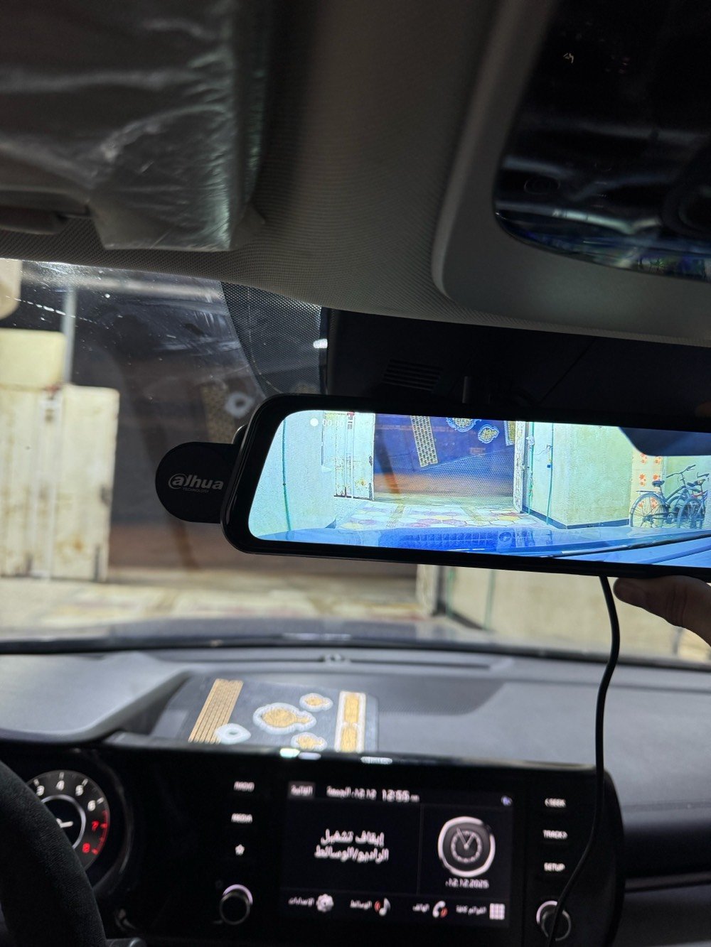 كامرة داش كام لسيارات 
مواصفاتها
تطبيق محمول
موقع Gbs
حفظ الفيديو
كامرة رجوع
كامرة خلفية وامامية
نظام صوت
G سنسر
باركنك سيرفس
تصوير 4k/2k
وبيهة هواي موصفات
ماركة دهور 
كامرة جديدة استعمال قليل 
مايجي وياها رام خزن
تنحط على مراية السيارة 
ولازم واحد اختصاص يشدها 
والسعر 100  الف 
الموقع ابو الخصيب مهيجران
للاستفسار ***********