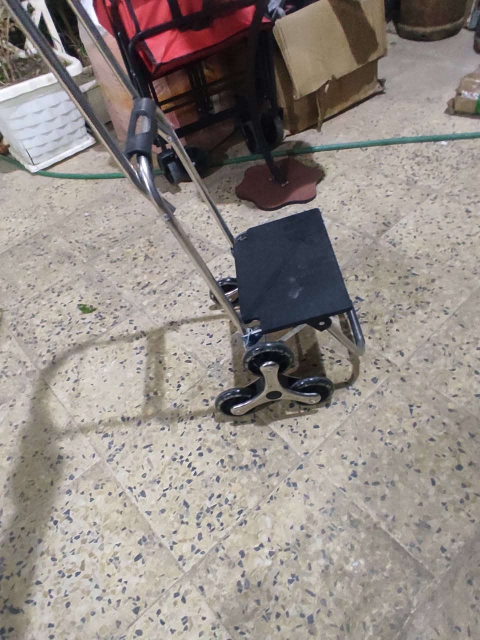 عربه تسوق 
15الف مع توصيل مجاني 

***********
@إشارة 
امـزونـ جـعـفـرالـسـيـد
