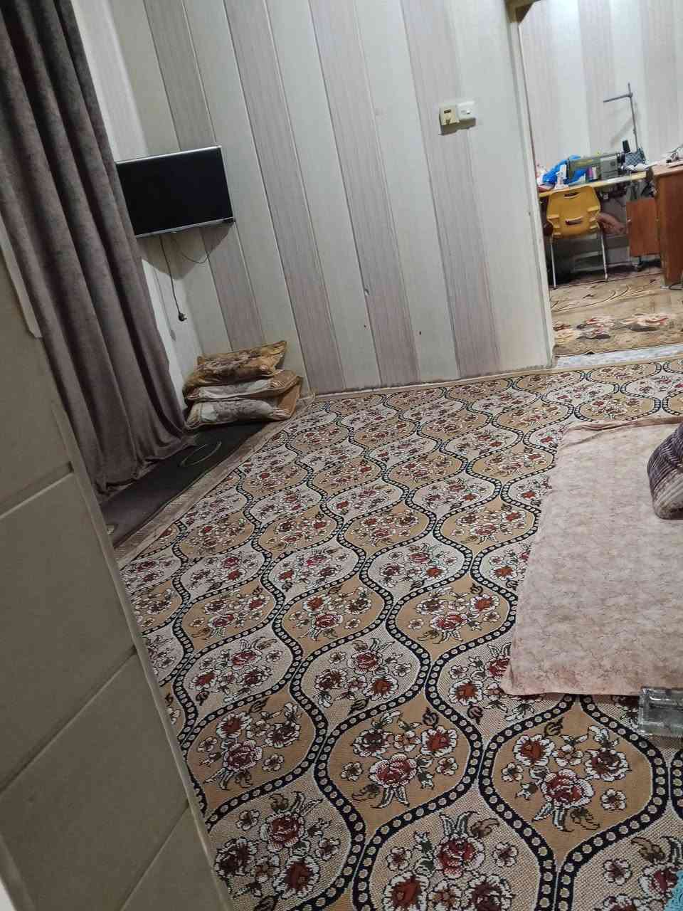 بيت للبيع مساحه 100 متر طابو صرف طابق ونص شارع السبيس شارع 15 مقابل مدرسه الامجاد الاهليه السعر 85 استفسار على الخاص ***********
