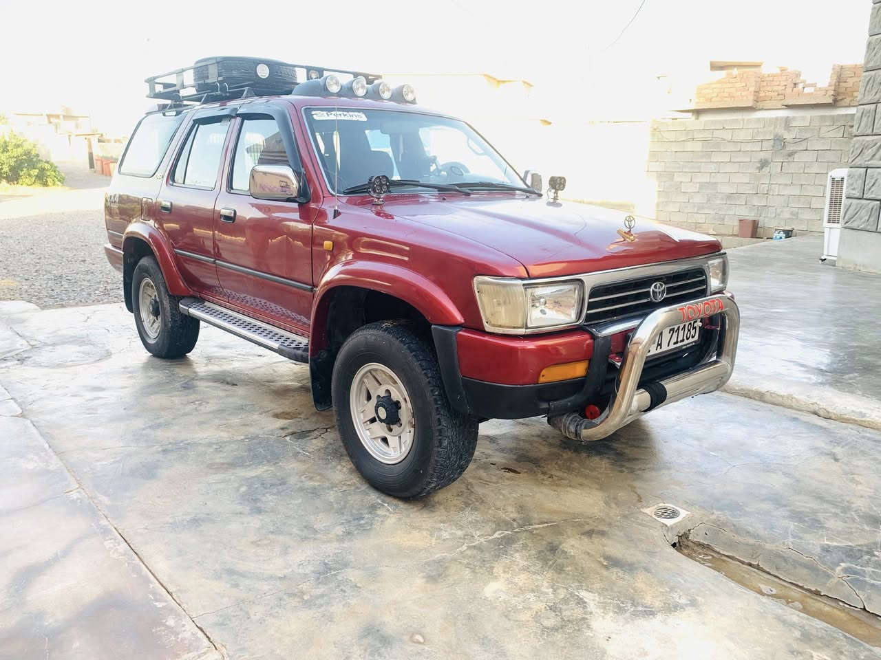 للبيع  اقره التفاصيل

تايوتا فور رنر موديل 1993
سياره كلها بلاد
محرك 6 بلاد كير عادي فور ويل شغال ثكيل و خفيف كلهن شرط
رقم اربيل دولي باسمي لل2030
جام كهرباء
فتحة سقف
تبريد ثلج ❄️فان للمقاعد الخلفيه
مسجل بلوتوث سيدي اواكس
بيها 3 قطع رش اثر جراد طارف البنيد بي شويه معجون 
موجود فديو توضيح اكثر
جاهزه للاخير ما بيها نقص برغي

المكان صلاح الدين العلم
***********
