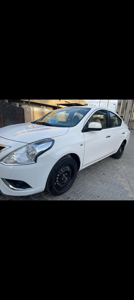 سلام عليكم نيسان سني للبيع موديل 2025 هندي بليته زركه سياره كفاله عامه سياره جديده السعر 130 العنوان البصرة ***********
