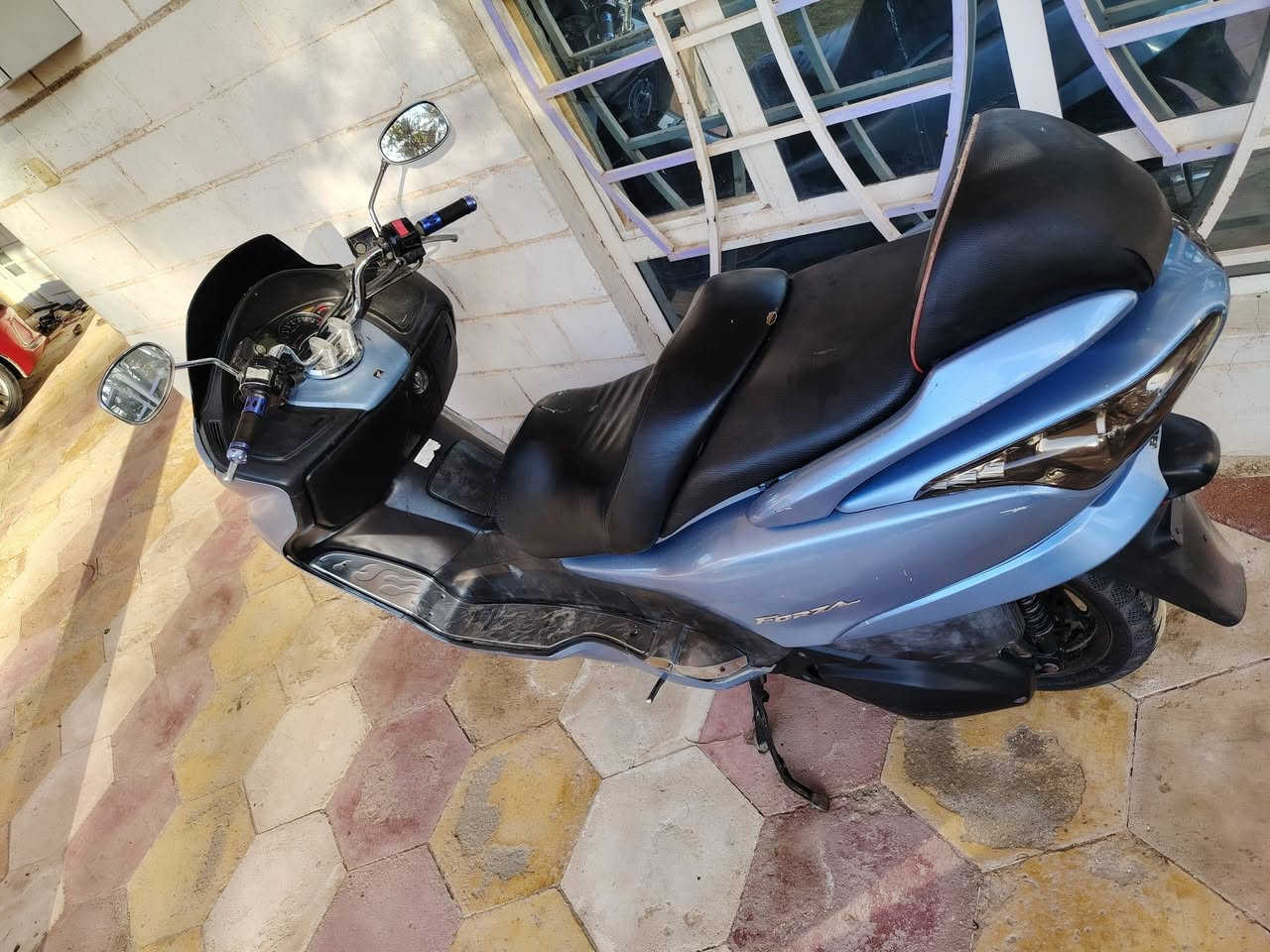 للبيع فورزه 9/0 مكفوله مكينه شرط ما مفتوحه كير ملغي 
سعر 900 او بيه مجال مكاني صيطرت البراهميه 
اتصل او بيك خير او تدلل ***********
