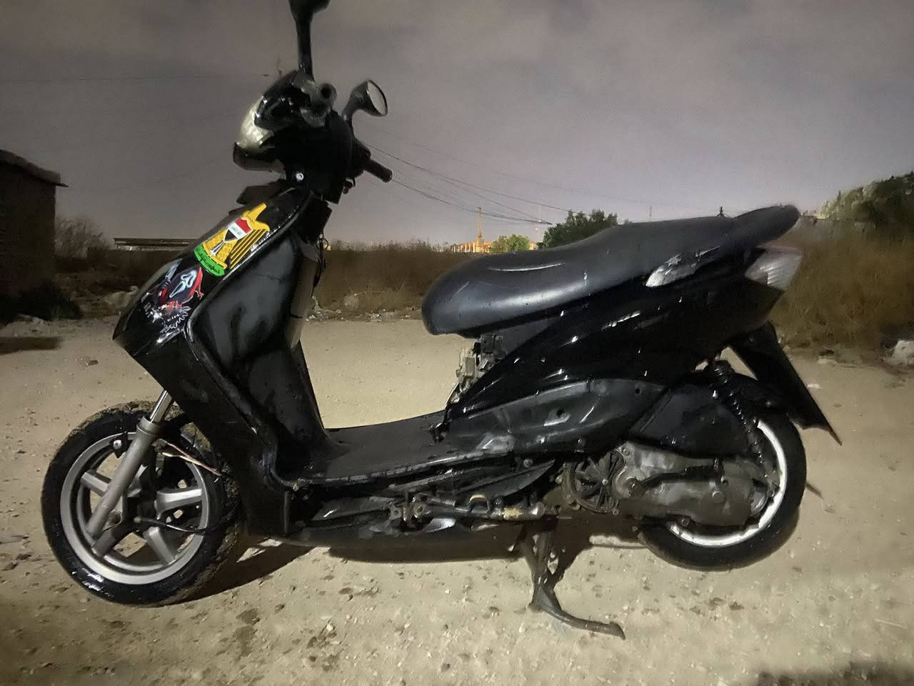 سلام عليكم سكنس نثيه 140 النقوصات البيها واضحه بلصور نكره سلف بكل وقت ناقصها بعد جوين مال كابريتر والله دراجه معدلها حلو وفايدتني اروح بيها الدوامي واجي بس محتاج فلوس ورايد ابيعها السعر 275وبيها مجال قليل ولا تكسرون ببيها لو ممحتاج مابيعها وشهر رمضان


**إذا كنت صاحب هذا الإعلان وتريد حذفه لأي سبب، رجاءا أرسل رسالة إلى الدعم الفني**