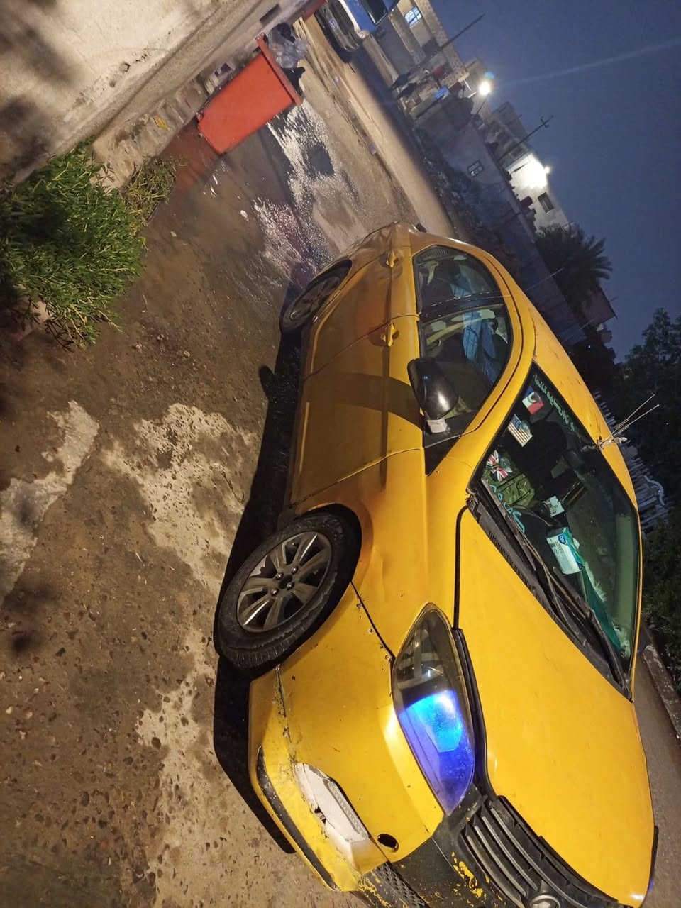 سياره كريت وول فولكيس اتوتماتيك مكينه كورلا  مكينه حلوه كير حلو بصمه تشغيل عن بعد  حداديه تايرات تايرات سياره حلوه ماكو خياسات من جوه حديد كلش نضيف عوزهه مشط ستيرن عندي شتريته بس ما شاده ويه سياره  مابيع على صوره تجي وشوف عينك حته ما اتفاشل وياك راعيهه موجود بتنومه البصره 
(( انتبه  مهم جدن سياره مابيع على صوره تجي وشوف بعينك )) (( سنويه منتهبه 23 عليهه هيئه 300 ماكو غرامات  )) ((  سعر  سياره  /  20 ورقه )) *********** واتساب متوفر البصره
