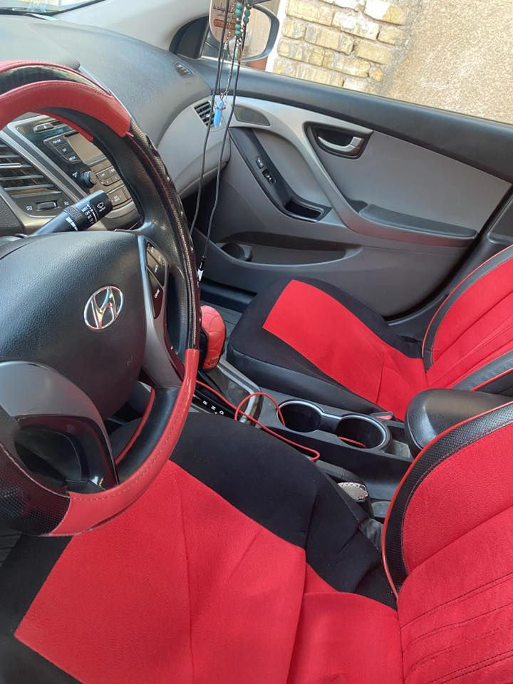 السلام عليكم 
النترا موديل 2016 محرك 2000 
حادثها ب امريكا جاملغ عكس السايق ومصلح بارد بدون صبغ فقط تكحيل وبيها شكم ملاحضه تجي وتشوفها 
مابيها صبغ ابد فقط الدوسات معمرات 
رقم واسط ب اسمي تحويل مباشر 
تبريد منضومه كامله جديده
السعر ١٢٠ / مكاني كوت 

للستفسار ***********
