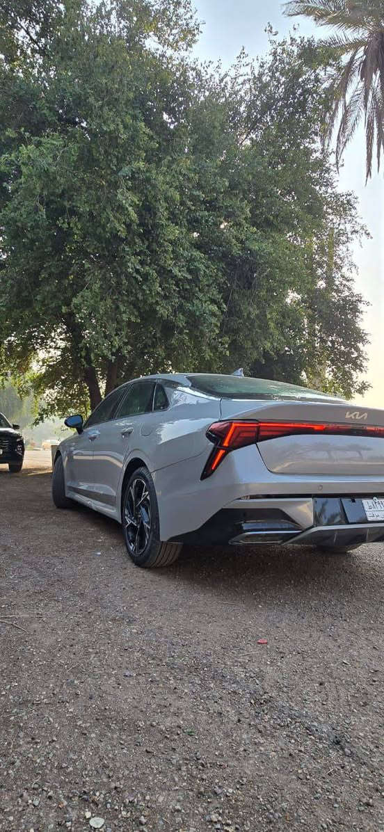 للبيع كيا  K5 2025
وارد امريكي حادث خلفي 
تبديل قبق جنطه جاملغ خلفي 
-----------------------------
 * المواصفات * 🏅🥇
• بصمة دخول ذكي تشغيل عن بعد 
• رادار تحديد مسار مثبت سرعه 
• حساسات أمامية وخلفية 
• رادار جانبي تحذير النقطة العمياء 
• كشنات جلد كهرباء تدفئة 
• شاشة متصلة تدعم اندرويد أوت أبل - كار بلي 
• لايت LED - كشافات 
• تبريد مناخ منفصل تحكمنا لمس 
• شاحن لاسلكي للهواتف - منافذ شحن 
• مود درايف - اتو هولد
باقي المواصفات موضحة بالصور 
-----------------------------
السعر 💸 💸 (( 205 )) $$
للاستفسار رقم صاحب السياره 

☎️ - ***********
