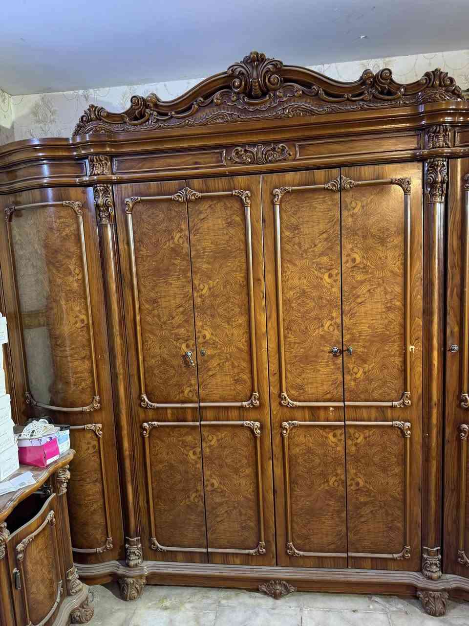 كنتور مصري 6 بوب السعر 100 الف 🔥 
ويه ميز تواليت ماته 
موضح ب فديو نضافه الكنتور 
مكاني بغداد الكاضميه 
استفسار ***********
