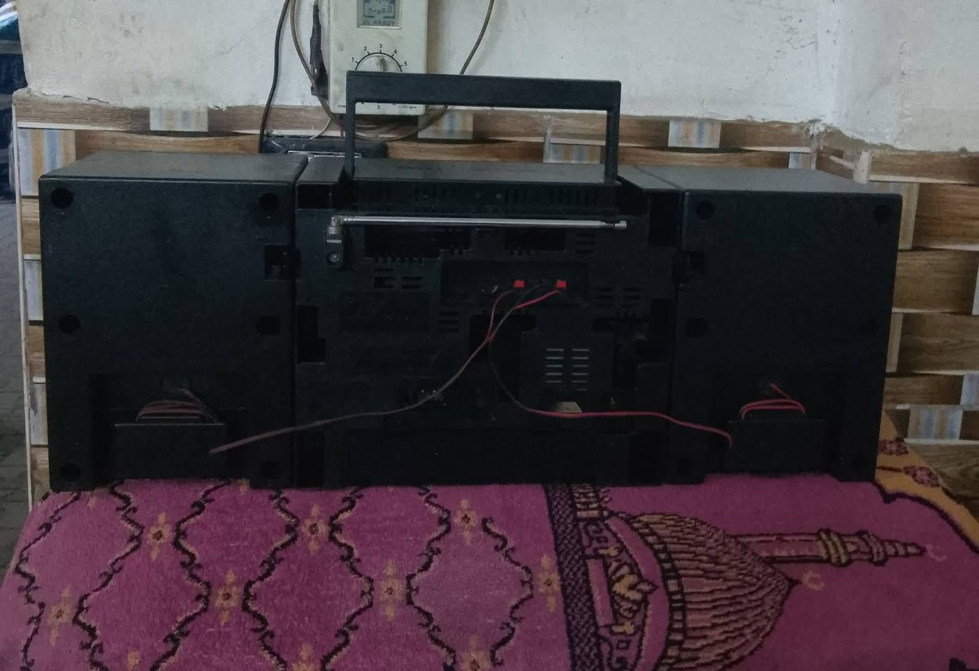 جهاز باناسونيك ياباني شغال راديو وكاسيت 2 باب ممتاز جداً
شغال راديو 4 بند Fm /mw/SW1/SW2
شغال كاسيت 2 باب ممتاز جداً 
جهاز شغال كهرباء مباشر وشغال حجاره 
الاستلام من مكاني باليد العمرانيه شارع مستشفى الصدر او شحن مسبق دفع تواصل واتس او خاص 
01021332909


**إذا كنت صاحب هذا الإعلان وتريد حذفه لأي سبب، رجاءا أرسل رسالة إلى الدعم الفني**
