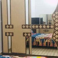 غرفه نضيفه 5قطع اي ضرر مابيه اريدها ب300وبيه مجال  07802828081