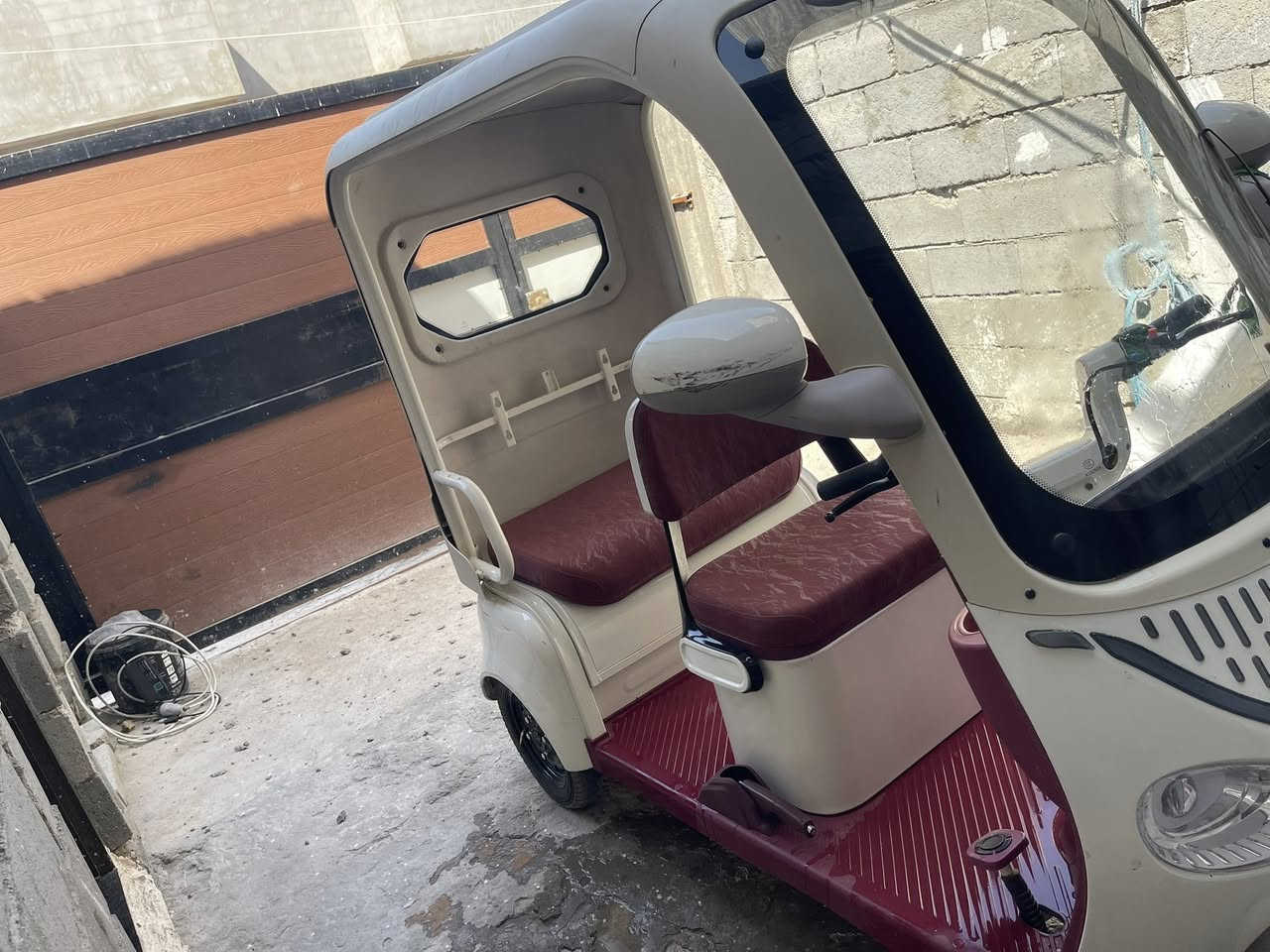 السلام عليكم تكتك 5بطاريات تمشي شحنتهه 40كيلو سرعتهه 50جديده 2026ماخذهه رايدهه مليون و700ماخذهه قبل شهر مليونين ونص رقم الهاتف ***********
