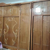 غرفة نوم • أثاث خشبي • ميز تواليت