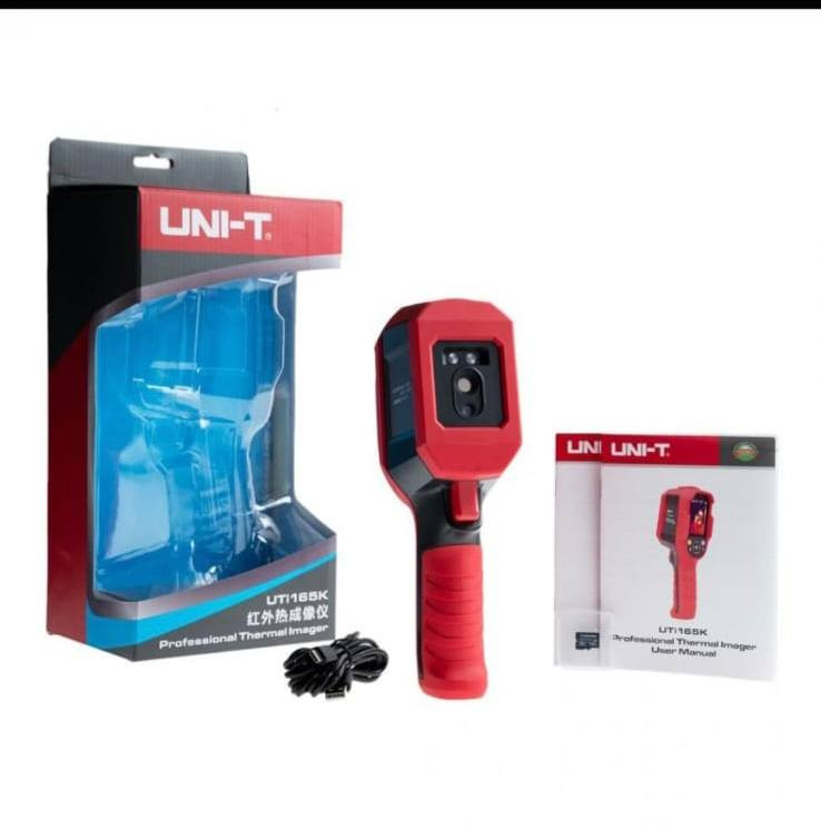 تُظهر الصورة كاميرا تصوير حراري احترافية من إنتاج شركة UNI-T، وتحديداً الطراز UTi165K. صُمم هذا الجهاز خصيصاً لقياس درجات حرارة الأجسام البشرية بشكل سريع وغير تلامسي، مما يجعله مثالياً للاستخدام في الأماكن العامة كالمطارات والمدارس والمباني المكتبية. 
iSecus
iSecus
 +1
المواصفات التقنية الأساسية لجهاز UTi165K:
دقة التصوير الحراري: 

 بكسل (بإجمالي 19,200 نقطة حرارية).
دقة الكاميرا البصرية: 

 بكسل، مما يسمح بدمج الصور الحرارية مع الصور الحقيقية.
نطاق درجة الحرارة: مصمم لقياس درجات حرارة تتراوح بين 30 درجة مئوية إلى 45 درجة مئوية.
الدقة: عالية جداً تصل إلى 
 درجة مئوية عند قياسها من مسافة 1 متر.
الشاشة: شاشة TFT LCD ملونة بحجم 2.8 بوصة.
البطارية: بطارية ليثيوم أيون قابلة لإعادة الشحن (5000 مللي أمبير) تعمل لمدة تزيد عن 6 ساعات متواصلة. 
Cleopatra Technology W.L.L
Cleopatra Technology W.L.L
 +4
أبرز المميزات والوظائف:
إنذار صوتي وضوئي: يصدر الجهاز تنبيهاً فورياً عند اكتشاف درجات حرارة مرتفعة (حمى) في الوقت الفعلي.
نقل الصور المباشر: يدعم توصيله بالكمبيوتر عبر منفذ Type-C لعرض الصور والتحليلات مباشرة على شاشات أكبر.
التخزين: يتضمن فتحة لبطاقة MicroSD (غالباً تأتي بسعة 16 جيجابايت) لحفظ الصور المسجلة.
المتانة: الجهاز حاصل على تصنيف IP54 للحماية من الغبار ورذاذ الماء. 
يتوفر هذا الجهاز بأسعار متفاوتة تبدأ من حوالي 299 دولاراً في بعض المتاجر الإلكترونية، وقد تصل إلى 4300 ريال قطري (حوالي 1180 دولاراً) في مناطق أخرى حسب الضمان والملحقات. 
Cleopatra Technology W.L.L
Cleopatra Technology W.L.L
 +1


**إذا كنت صاحب هذا الإعلان وتريد حذفه لأي سبب، رجاءا أرسل رسالة إلى الدعم الفني**