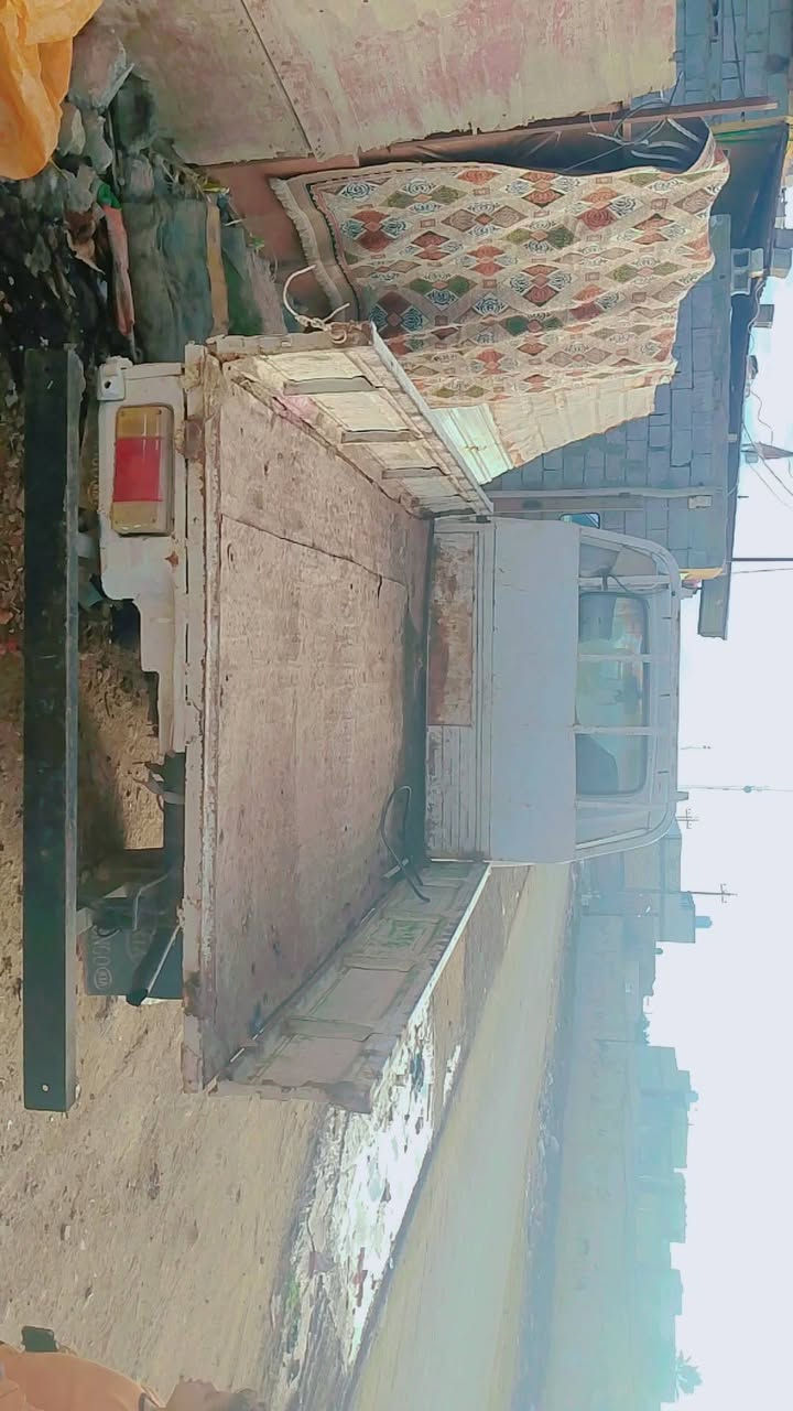 سلام عليكم سياره بنكو للبيع مديل 1994 سنويه عضم عاج بس اني ابيع كوم حديد ماندل راعيه سياره كايمه سعر 18 ورقه وبيه مجال مكاني الحسينيه الراشديه خاص ماعدي اليريد يتصل عله رقم ***********
