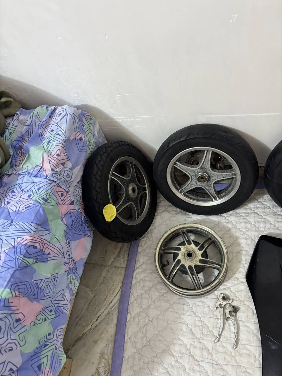 ***********
@إشارة
