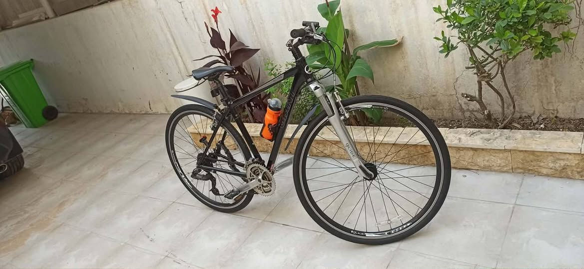 دراجة Jiant
بالة غير مستخدمه بالعراق 
نظيفه جدا جدا 
نظافتها 99%
حجم 28
دبل امامي ممتاز 
كامبليونات
ويل مانع صدمة 
السعر 300 الف 
بغداد ...للتواصل عبر الخاص


**إذا كنت صاحب هذا الإعلان وتريد حذفه لأي سبب، رجاءا أرسل رسالة إلى الدعم الفني**