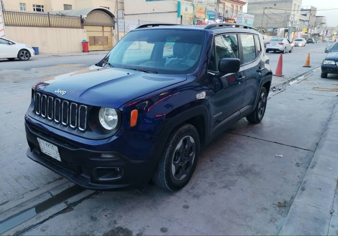 جيب رنكد . مكانه نجف
موديل السياره 2018 
محرك 2400 المرغوب 
تبريد ثلج 🥶
ماشية 45 فقط 
حادث قطعه وحده مصبوغة فقط 
بدون ايرباك 
شاشة كبيره خرائط اندرويد اوتو
سايد بريد بصمه 
بصمو ابواب 
تشغيل عن بعد 
داخل لونين 
السيارة جديدة مامتعوبه على  وضع الشركة 
سعر 125 بيه شويه مجال مكاني نجف 

***********
