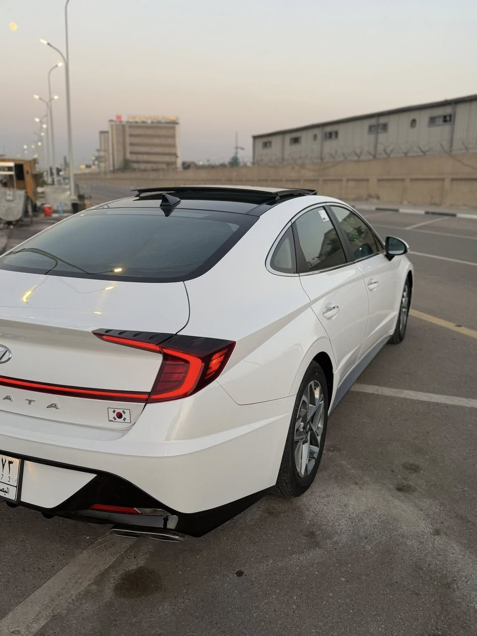 السلام عليكم سوناته موديل 22 معوقين بصره سياره بل كارتون حادثهه بنيد وجزه من الجاملغ البنيد نفسه مرجه مكاني بصره بيع او مراوس
حسب القناعه ***********
