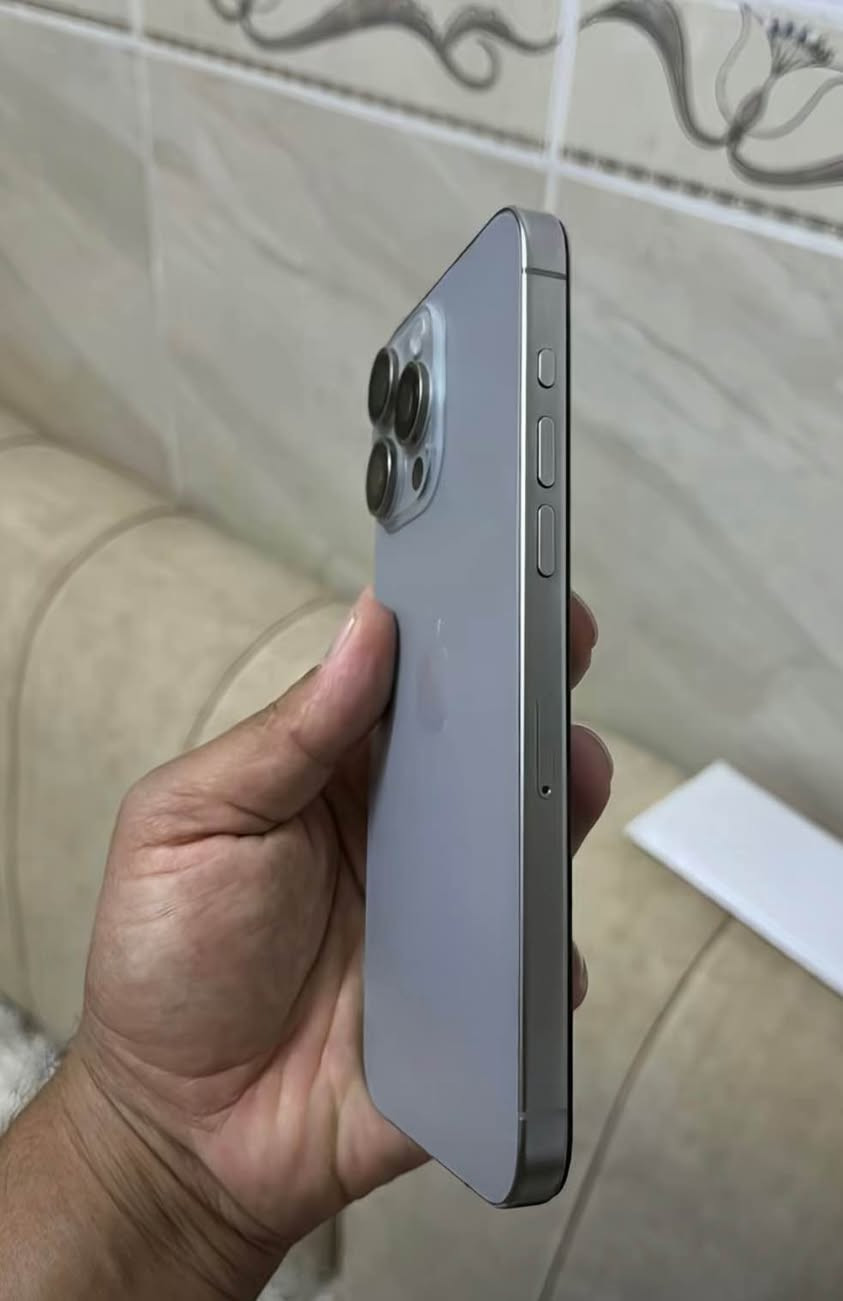 ١٥ پروماكس ٢٥٦ گيگا ٢ سيم پاتري ٨٥ نةكراوة بةشةرت بي حةيب شاشةي دوو سي شوختي هةية 
سعري ٦٩٠ دولار 
تكاية مشتةري ني نامة مةنيرة أربيل, العراق


**إذا كنت صاحب هذا الإعلان وتريد حذفه لأي سبب، رجاءا أرسل رسالة إلى الدعم الفني**