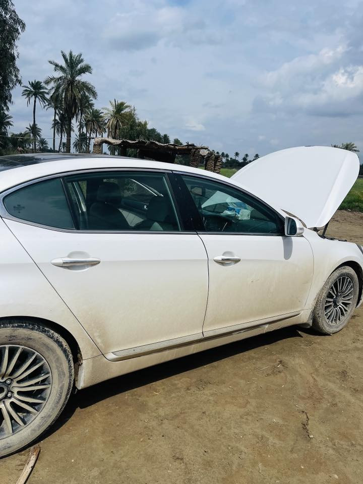 السلام عليكم ورحمه الله وبركاته كيا كادنزا2013 رقم بغداد فول مواصفات يعني Vip السونار موجود بالمنشور مكان السياره ديوانيه مهناويه رقم الهاتف *********** بي وتساب السعر المطلوب115 وبيه مجال
