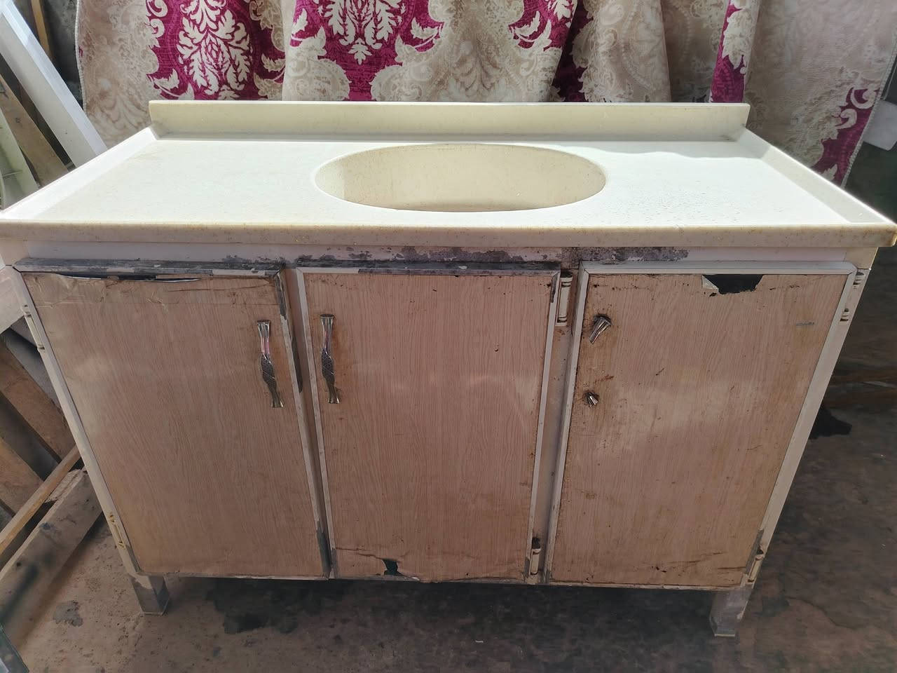 للبيع


**إذا كنت صاحب هذا الإعلان وتريد حذفه لأي سبب، رجاءا أرسل رسالة إلى الدعم الفني**