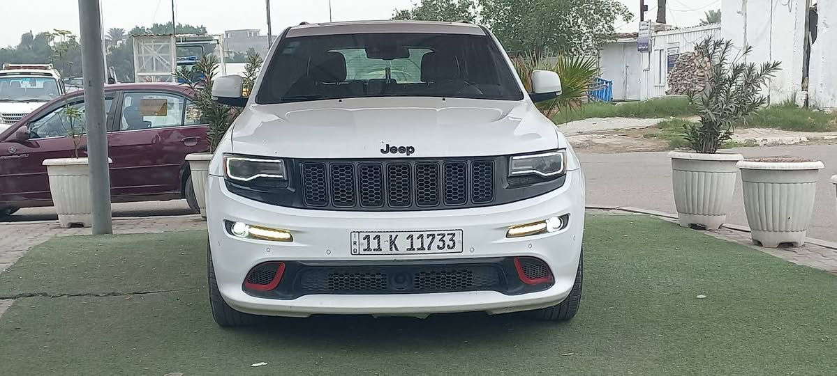 السلام عليكم ورحمه الله وبركاته
جيب SRTالسيارة كفالة عامة كلين تايتل .. من الحادث والصبغ والتبديل.. السيارة SRTاصل..
فول مواصفات بلاد..
ماشية70 mi.. سرعت السياره ٣٠٠ طيارة
السيارة هزة وسنوية جديده.. محرك..وكير..وصدر أمامي خلفي مكفولات..
مواصفات السياره...
4بصمات.. بانوراما..شفتات استيرن.. رادار أمامي جانبي..
حساس امامي خلفي..كشنات حضن SRT ..وتدفئة وتبريد امامي.. كشنات خلفية تدفئة.. كشنات ميموري.. قمارة كنتارة اسود.. سماعات هاردن كاردون..فج بمرمبو6SRTبستم..
جنطة كهرباء..ويل SRTاصل20.. تدفئة ستيرن.. زراك لايت 
شاشه كبيرة.. 5وضعيات القيادة.. السيارة عليهةدبات تفريغ وعليه برمجه سيفتي..
وبعد بيهة مواصفات هواي..
موديل 2016.. السعر ٢٦٥ وبيها مجال 
العنوان بغداد *********** بي واتساب
