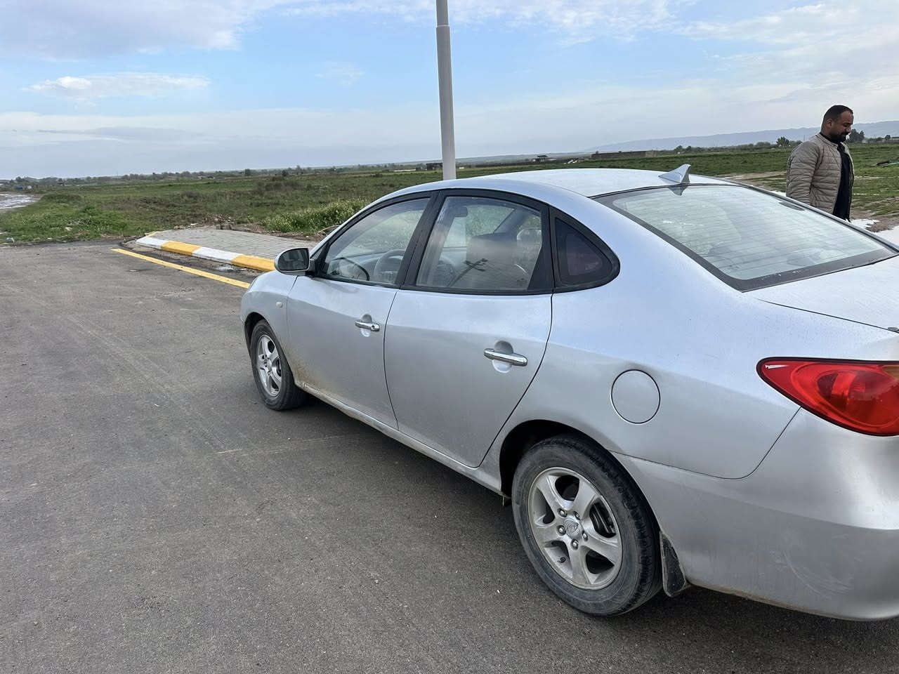 السلام عليكم
افانتي للبيع 

موديل2007

محرك كير شرط

دكشن بلادي

صدر جديد 

بدون رصعات 

هيترات 🔥كشانه

تبريد 🧊 لمس 

شاشه بيبانو

مري شفط 

كهربائيات كلها شغاله

السياره جديده حيل 

السعر 39

***********
