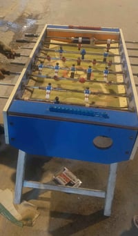 فيشه للبيع نضيفه مكان كوت المو شراي لا يراسل ويتعبني سعر 125 وبيها مجا...