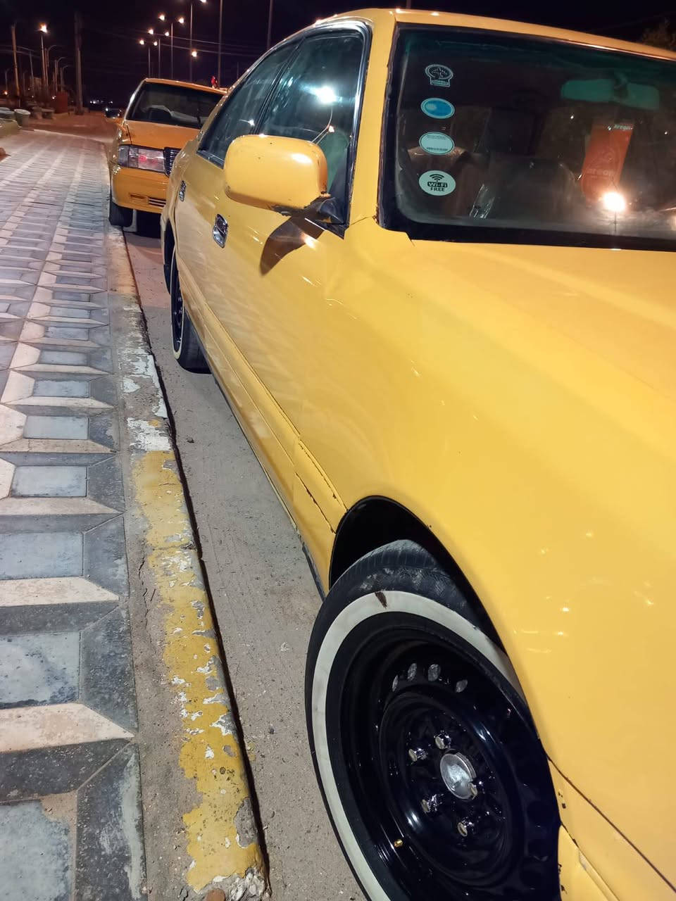 سلام عليكم مكلف بلنشر 
راس ثور فلات للبيع سياره كفاله كص ونقل حداديه حلوه تخم تاير غرفتها حلوه رقم بصره تحويل تريد وكاله حاضر كير محرك بشرط مكان السياره بصره استفسار اكثر اتصل وبخدمتك ***********السعر45وبيها مجال
