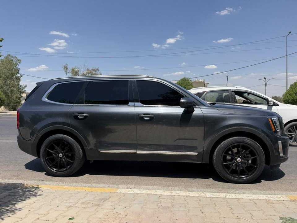 كيا تولرايد Ex 
موديل 2020 
محرك ٦ سلندر 3800 
7 راكب داخل جلد ابيض
السياره وارد أمريكي وبيها ٥ قطع صبغ
السعر 215 وبيها مجال 
***********
