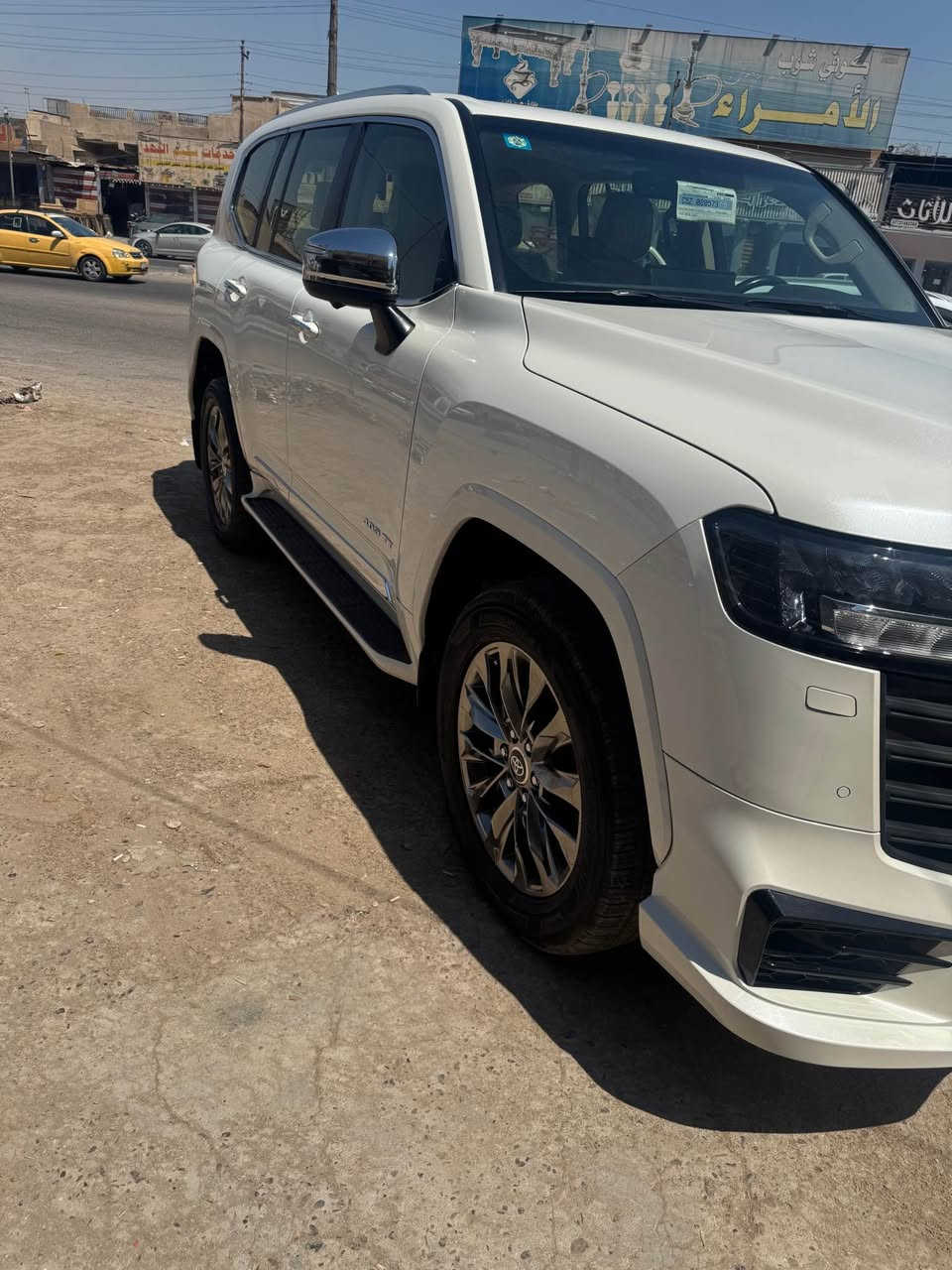 لاندكروز موديل ٢٤ gxr محرك ٤٠٠٠ تنفس طبيعي 
ماشيه ٣٤ الف كيلو  للأتصال *********** بغداد, العراق
