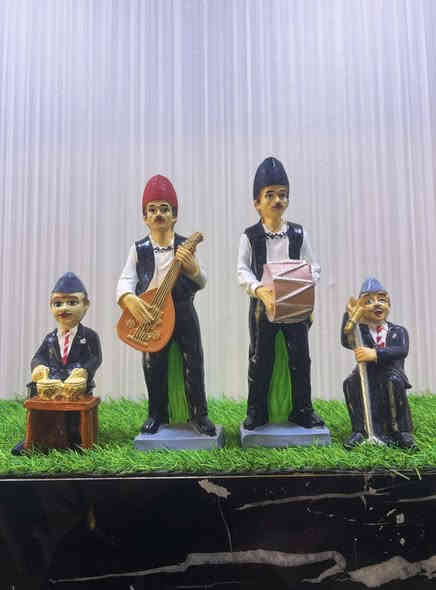 من أنطاليـا الى كربـلاء المقدسة 🇮🇶🇹🇷
تحـف التراث البغدادي القديـم بالعمـل اليدوي 

خدمة توصيـل داخل أحيـاء كربـلاء✅

تجهيز الهدايا الأعمال اليدوي حسب الطلب

للطلب والحجز : ***********

عنوانـا :📍كربلاء شارع السريع المعلمين مقابل مكتب سرايا السلام خلف سوق حي الحر
