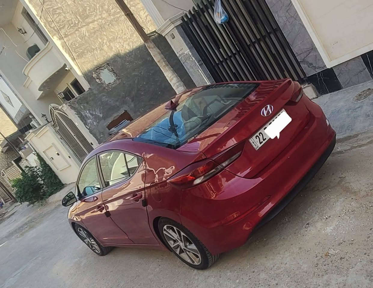 السلام عليكم
رقمها اربيل تريد تحويل وكاله موجوده 
النترا 2017 امريكي 
مكينه 2٫000 دوش
كير ايتي
 تبريد ثلج 
تحكمات كروس سرعة 
ثلاث انظمة قيادة
منظمومة زنون عالي ناصي نهار
شاشة اندرويد
السعر 98وبيها مجال 
 حادث اربع قطع صبغ دون دواخل وبدون تبديل اليبل واحد سياره 
الاتصال على الهاتف ***********
