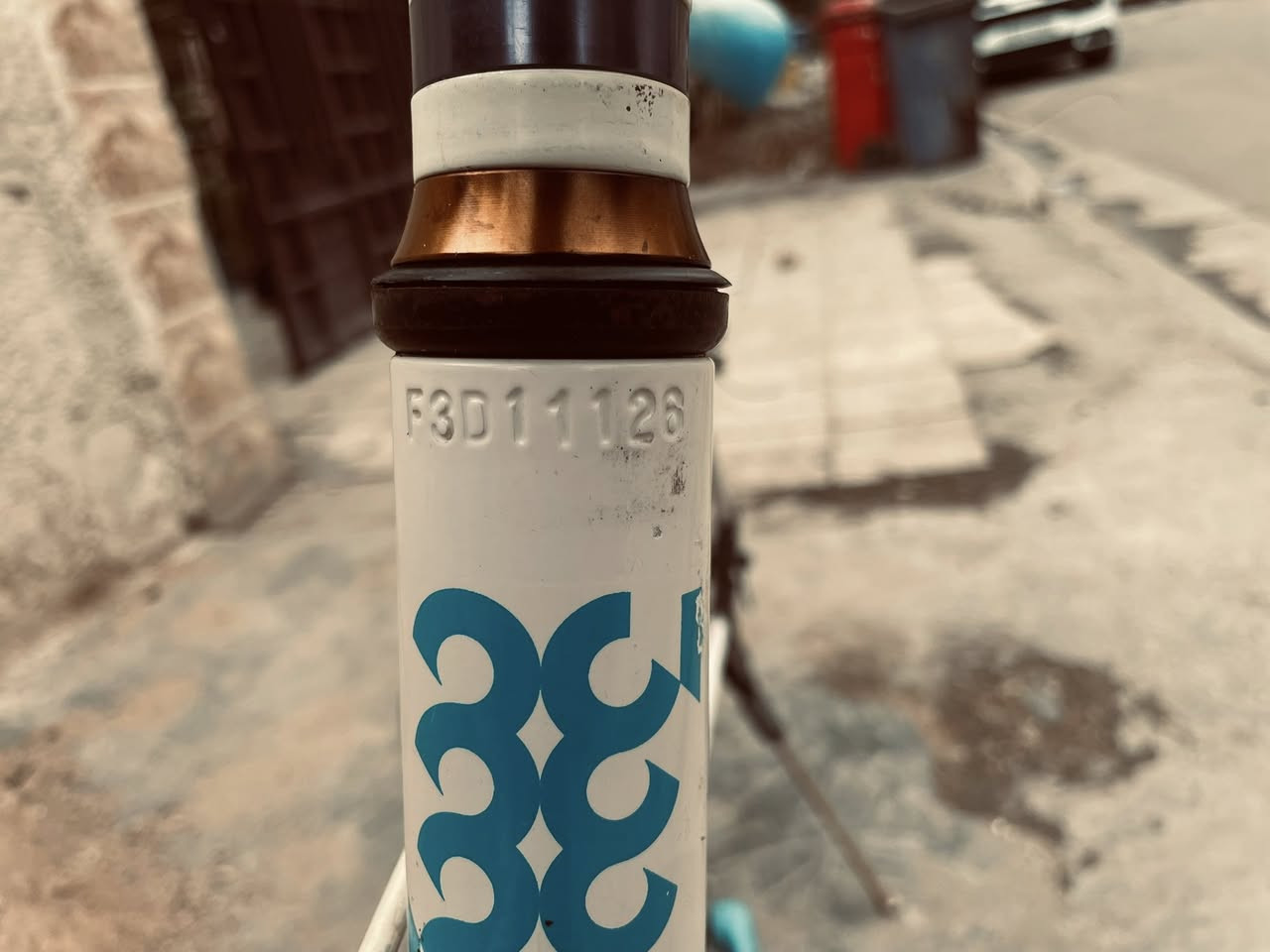 سلام عليكم بايسكل للبيع ياباني
نوعيته(momentum)نوعيه زينه كلش
مكينه نوع(SRAM x4)بايسكل عوزه
تخم تايوان بس سعر خاص مكاني 
بغداد رقم*********** واتساب
