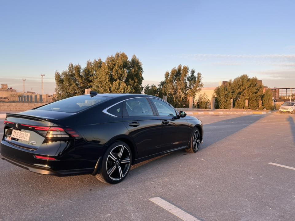 السلام عليكم
للبيع فقط
هوندا اكورد سبورت
السيارة ماشية 30 الف مايل فقط
• مكينة 2000 هايبرد تنفس طبيعي
• شفتات ستيرن 
• شاشة كبيرة
•كشنات جلد
لون مميز بيجي 
•فتحة سقف 
• كاميرا خلفية    
• رادار امامي
• مانع تصادم
• محدد مسار 
• تصحيح مسار
• شفتات بالستيرن
• مثبت سرعة
• مانع انزلاق
• دخول ذكي 
• إنارة ترحيبية
• هندبريك كهرباء 
• حساسات مطر
• ⁠حساسات امامي خلفي ⁠ 
• أوامر صوتية
• 3 أنظمة قيادة
السعر 213$ مجال بسيط 
  🔰الحادث 🔰
موجوده صورة كلش بسيط فقط جاملغ بارد بدون دواخل بدون قطرة صبغ سيارة مناقصها جكة بالعافيه ع الياخذها
السياره باسمي ثاني يوم احولك 
 للاستفسار التواصل واتساب ***********
