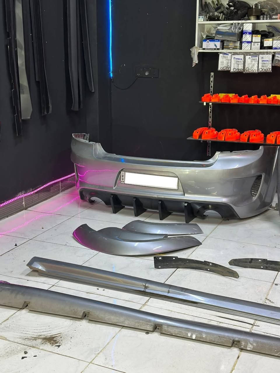 ( للبيع ) 🔥

دعاميات وأيد بدي مع ملحقاته للبيع 💥

مكاني كركوك 🔥

رقم هاتف او خاص متواجد *********** 

يحتاجن صبغ ❌

سعر 300 الف وبي مجال 🌟
