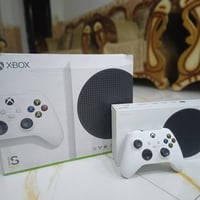سيريس اس • ٥١٢ جيجا • ملحقات اصلية