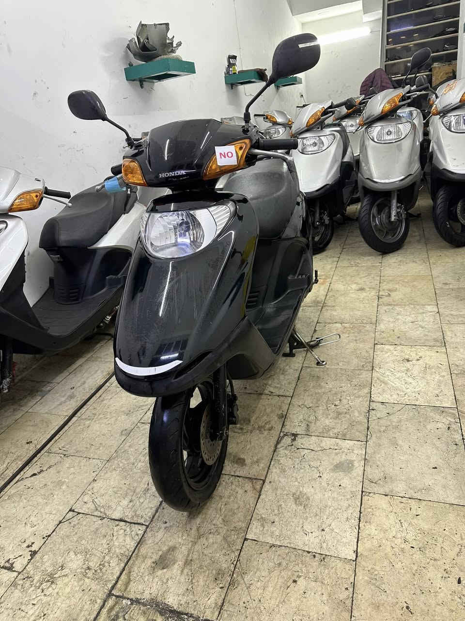 #السلام_عليكم_أخوتي_الغوالي 
#الوجبه_الجديدة
#مال_مزاد_شرط_رمبه 
# هوندا سبيسي ياباني أصلي 🇯🇵👍
 #شرط الضمان 💯💯
#بعده بحالة الوكاله فول نظافه مكفول 
#نظافه فول 💯💯👍 
#اللون أسوود 

البيع نقد والأقساط 👉
مصرف الرافدين فقط👉
مواظف ومنتسب ومتقاعد و الوريث 👉
استقطاع الاكتروني بدون مقدمه👉

#مكاني كوت المشروع شارع ميكانو 👉
***********☎️
***********☎️
أخوكم سيد محمد
