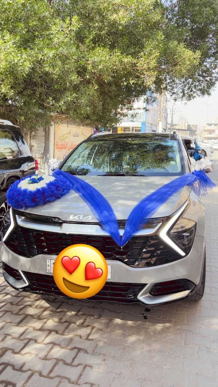 سلام عليكم سبورتج البيع موديل 2024سياره لون سمنتي مميزا سياره فول واحد على واحد حادث قبقه جنطه باقي مكفول عام سعر 250دولار عنوان بغداد رقم ***********
