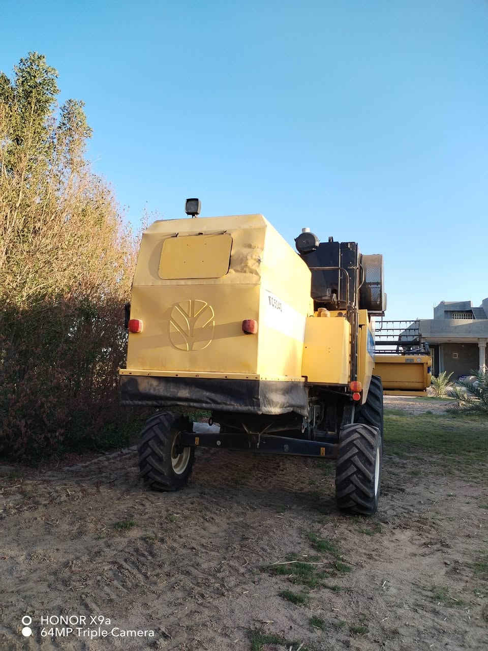 السلام عليكم للبيع حاصده 4بلم 2013 كتاب شركه الاستفسار أكثر ***********
