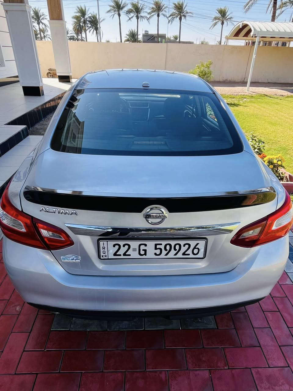 للبيع !
نيسان التيما 2017
محرك ٤ سلندر 2500 محرك وكير بلادي مكفول 
السيارة حادثها بالدعامية الخلفية ومصبوغ قبق الصندوق الباقي مكفول فول بصمة تحكمات ستيرن شاشة كامرة خلفية تحويل مباشر *********** مكاني الانبار الرمادي السعر ١٣٣ ورقة وبيها مجال بسيط
