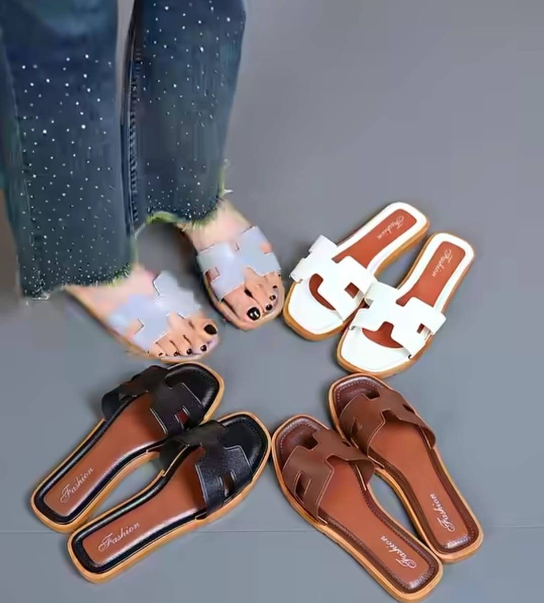 ب٣ ونص القطعه
تخفيضات 
سلبرات نسائي
طبيات
خفيفه باللبس
توفرت ب٤ اللوان 
السعر ٣وتص
القياسات -38-39-40
يتوفر توصيل
للحجز والاستفسار مراسلة البيج


**إذا كنت صاحب هذا الإعلان وتريد حذفه لأي سبب، رجاءا أرسل رسالة إلى الدعم الفني**