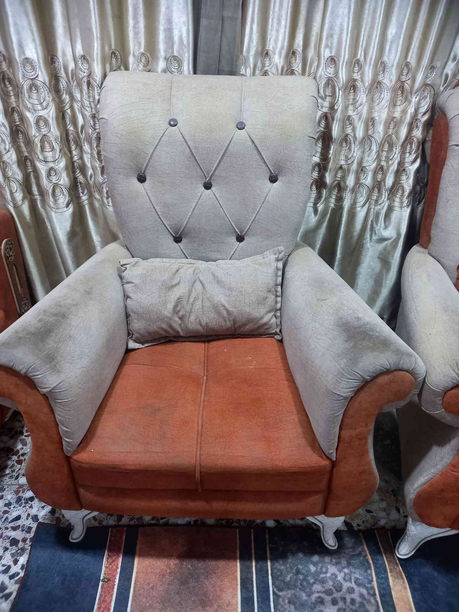 متاح تخم 10 نفرات اخو جديد مكان طويريج يم محطه تعبئه وقود الهنديه السعر 260 الاف ***********
