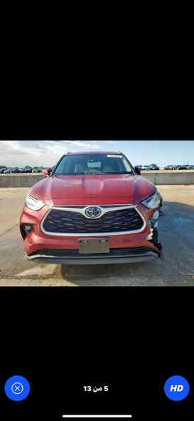 سلام عليكم للبيع هايلاندر موديل 24 امرقمه بغداد
بسمي تحويل ثاني يوم ***********

ناقل الحركة: تتابعي متغير إلكتروني (ECVT)

المقاعد: تتسع لـ 7 راكب، مع توفر مقاعد جلدية في الفئات الأعلى.
دخول ذكي 

الشاشات: شاشة تعمل باللمس مقاس 12.3 بوصة لنظام المعلومات الترفيهي، مع دعم لـ Apple CarPlay و Android Auto.

الشاحن: شاحن هاتف لاسلكي.

الصوت: نظام صوتي عالي الجودة.

الإضاءة: أنوار أمامية وخلفية وكشافات ضباب LED.المرايا الجانبية: كهربائية مع إشارات انعطاف، مع إمكانية الطي الكهربائي والتسخين. 

أنظمة الأمان

Toyota Safety Sense 2.5: تشمل نظام الفرملة التلقائي في حالات الطوارئ، والتحذير من مغادرة المسار، والتحكم التكيفي في السرعة، والكشف عن المشاة.
السعر 355ورقه
