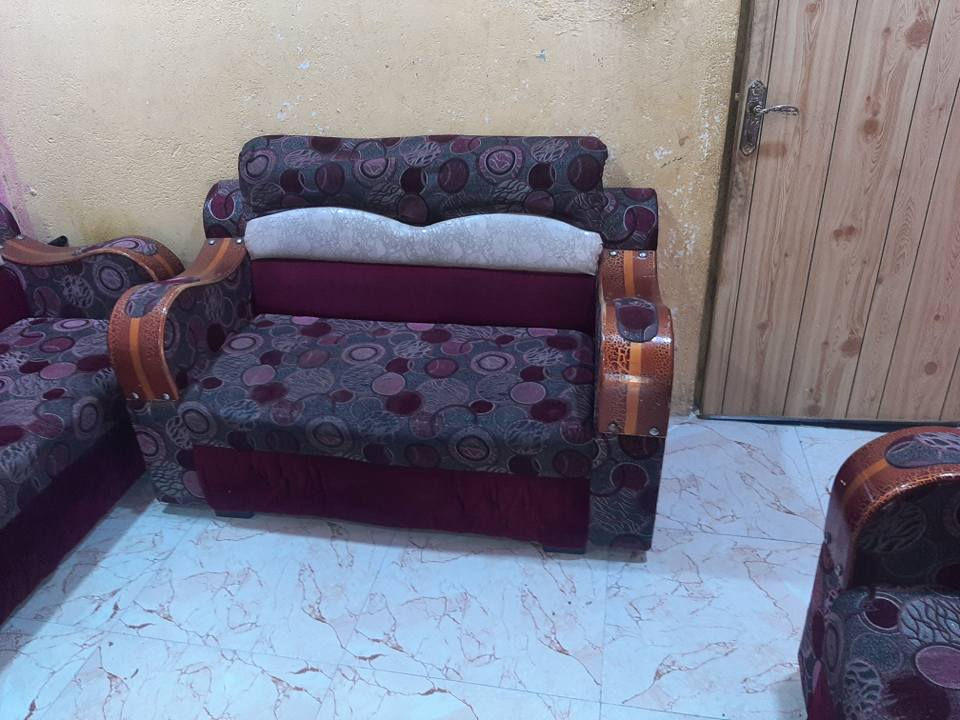 قنفات 5 قطع السعر 90 الف 
*********** البصرة, العراق
