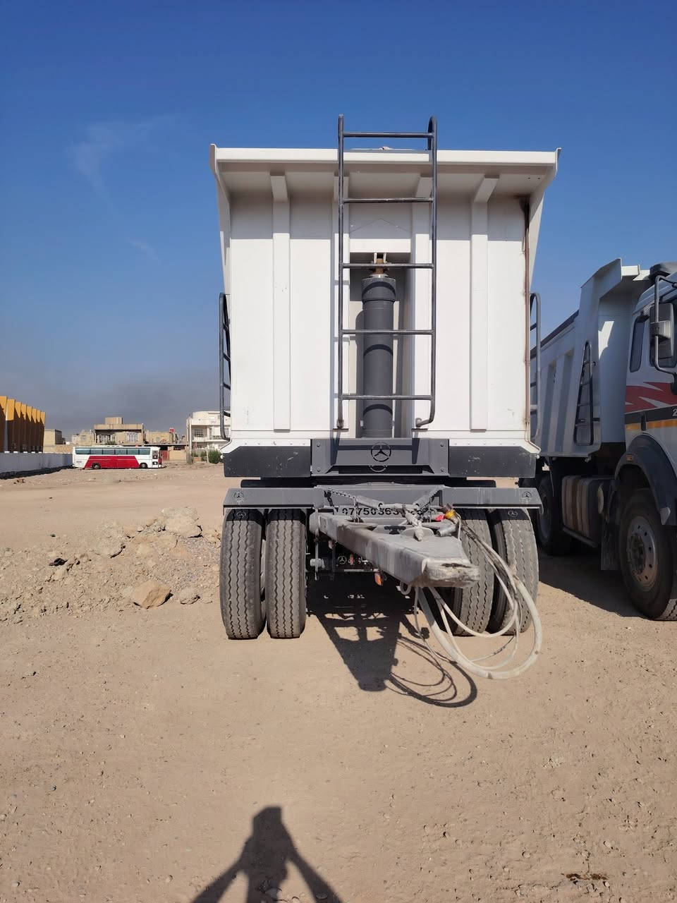 البيع مقاطير ***********
