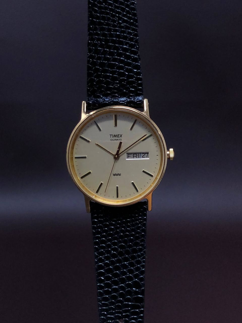 الماركة : Timex 
🔹مُخزن غير ملبوس🔹
•••••••••••••••••••••••••••••
 * مُقاومة الماء 
* منفذ يومي وشهري " Day-Dat "
* سير طبيعي غير مستبدل
* مُناسب للجنسين " Unisex "
•••••••••••••••••••••••••••••
السعر : خاص 
دايركت 📥

 #ساعات_أصلي


**إذا كنت صاحب هذا الإعلان وتريد حذفه لأي سبب، رجاءا أرسل رسالة إلى الدعم الفني**