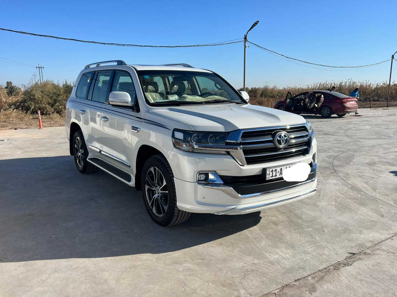 تيوتا لاندكروز موديل 2020ساز فول مواصفات 
5بصمات صندوك كهرباء رقم بغداد تحويل مباشر محرك 6سلندر ماشيه 100الف السياره كفاله عامه من اي ملاحظه حتئ الدعاميات مكاني الانبار الرمادي 
سعرها 550وبيها مجال 

‭0783 281 7280‬
