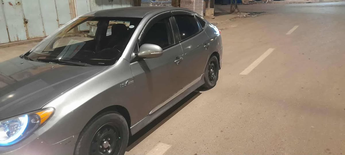 النترا موديل 9 افانتي
سياره دخول جديد البارحه كملت من صناعي 

شرط حاسبة مرور ليبل واحد مطابقه رقم وسنويه ورقم شاصي 

محرك 1600 دكشن عالي 
 
مكينه شرط جديده لا تنقيص ولا تبخير ولا نفخه بعدها بدهن كوريا 

كير جديد شرط بطناش شلعته تخبل 

تخم تاير جديد لا باله ولا نص عمر 

حداديه ورا وكدام طوبه شرط جديده
 
دواخل رصاصي 

يدات نيكل كلهن
تدفئه تبريد 

صبغ وياله فضي شذره وفلنجات حراري احمر

كيجات افانتي كيج حماوه وكيج بانزين 

تحكم ستيرن صوبين 
 
تحكم تبريد بيانو 

تحكم مري ++ مري شفط 

منظومة تبريد وتدفئه جديده 

منظومة وادامة كامله للمحرك ماي زيتي 
++ ادامه كامله الصرفيات البانزين فقط المقرر 

نظام مانع نزلاق  اي بي اس 

اربعه دسك 

منظومة زنون بلاجكتورات اصفر شرط القوه 

كصه جنطه شغل باجات فوك وجوه
 
👇👇👇👇👇👇

متومه وكامله رقم شمالي  دولي جديد 
++ واجها مال مرور نفس الون والموديل شرط حاسبه مرور عندي صورة واجهتها ونفس شكل سياره وموديلها
++ هزه تنتهي ب 29
++سنويه تنتهي ب29
حتى رقم سري الي برقم موجود 

سنويه ورقم سياره ورقم شاصي كلهن مطابقات على رقم واحد 

مكان سياره نجف 👉👉👉
سعر سيارة  خاص 

رقمي للتواصل 
***********
او واتساب
