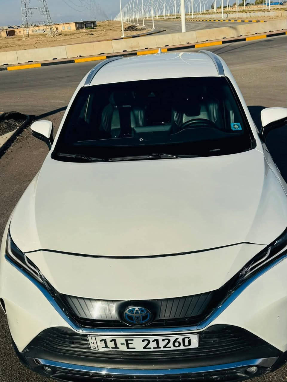 السلام عليكم فينزا للبيع موديل 21 مواصفات XLE رقم بغداد السعر 210 مكاني سامراء هاتف ***********
